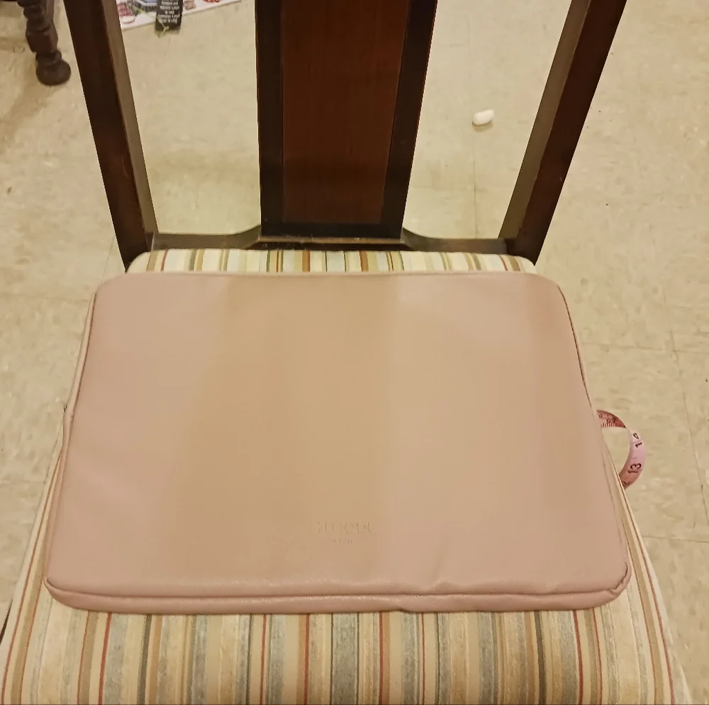 GUESS Brand PINK zippered case